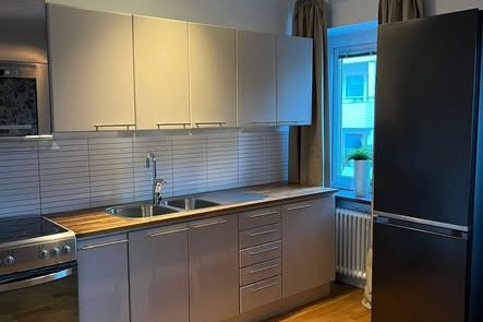 Mysig 1:a i Stenstaden – allt ingår